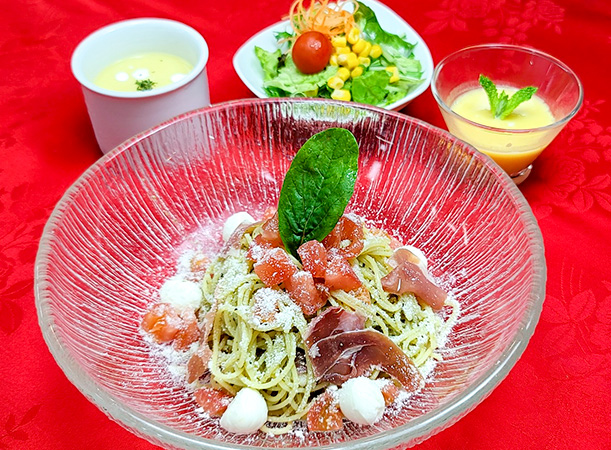 冷製バジルパスタ