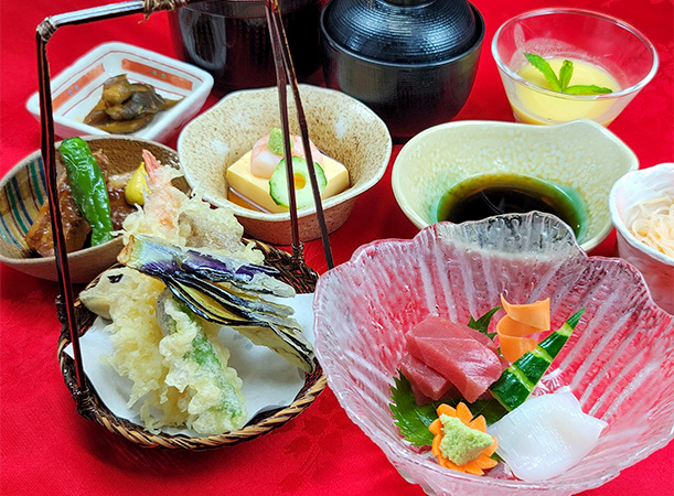 松花堂御膳 (数量限定)  